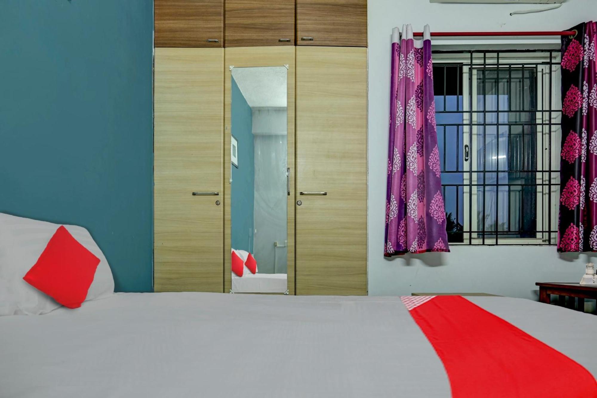 Hotel Live As Chn727 Gūduvāncheri Esterno foto